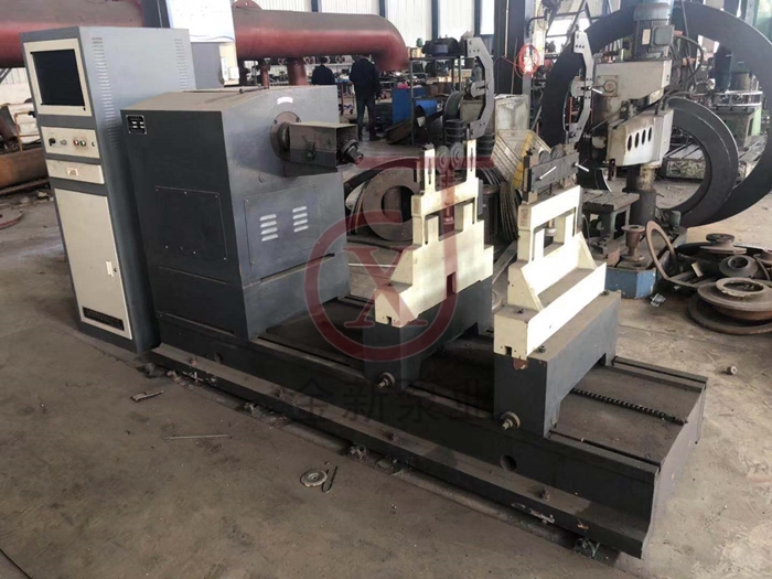 金新泵業(yè)動(dòng)平衡機(jī)